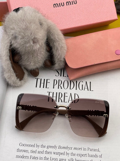 MIU MIU RUNWAY SQUARE SUNGLASSES M2100 IN ACETATE