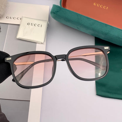 GUCCI SQUARE FRAME SUNGLASSES G55501 IN ACETATE