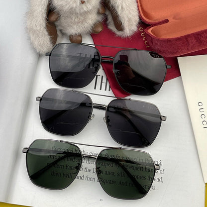 GUCCI SQUARE FRAME SUNGLASSES 0863 IN METAL