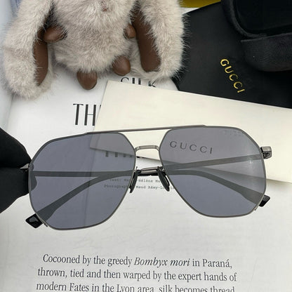 GUCCI NAVIGATOR FRAME SUNGLASSES G8226 IN METAL