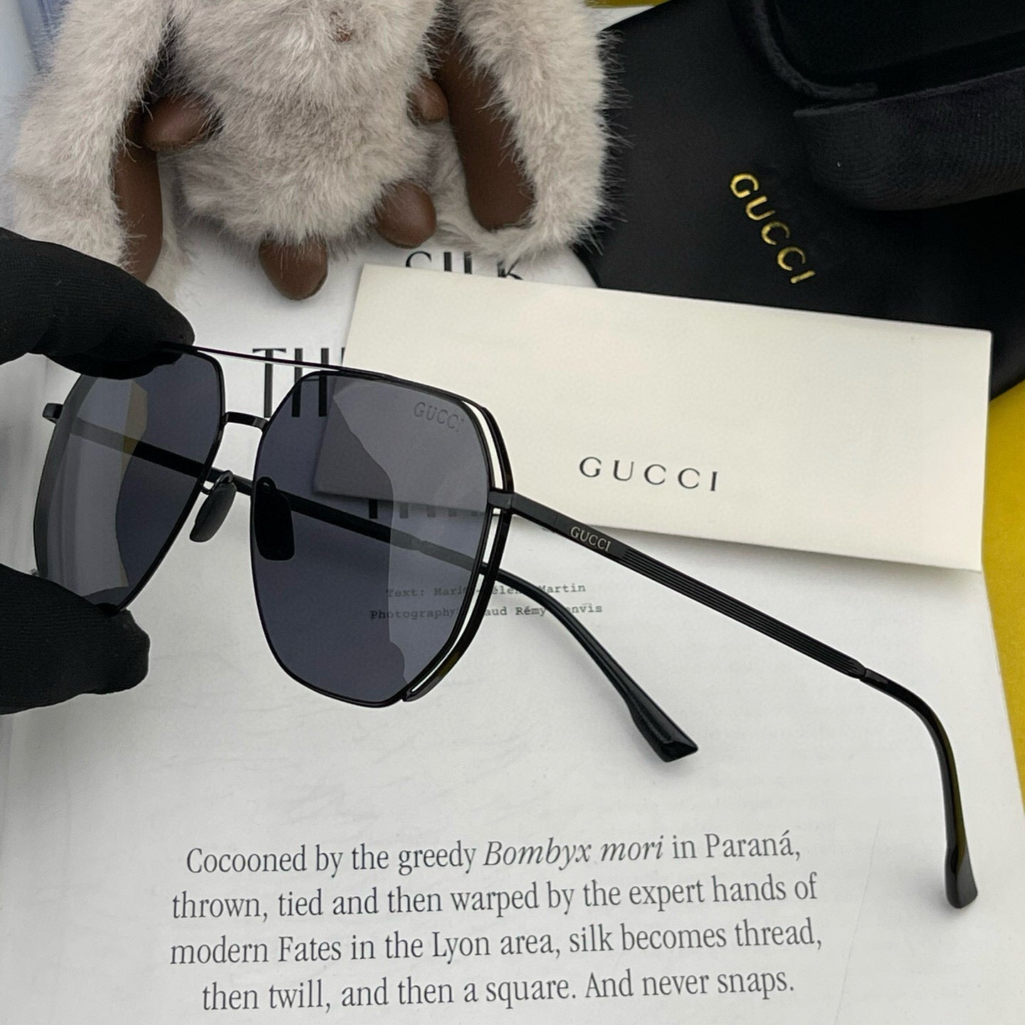 GUCCI NAVIGATOR FRAME SUNGLASSES G8226 IN METAL