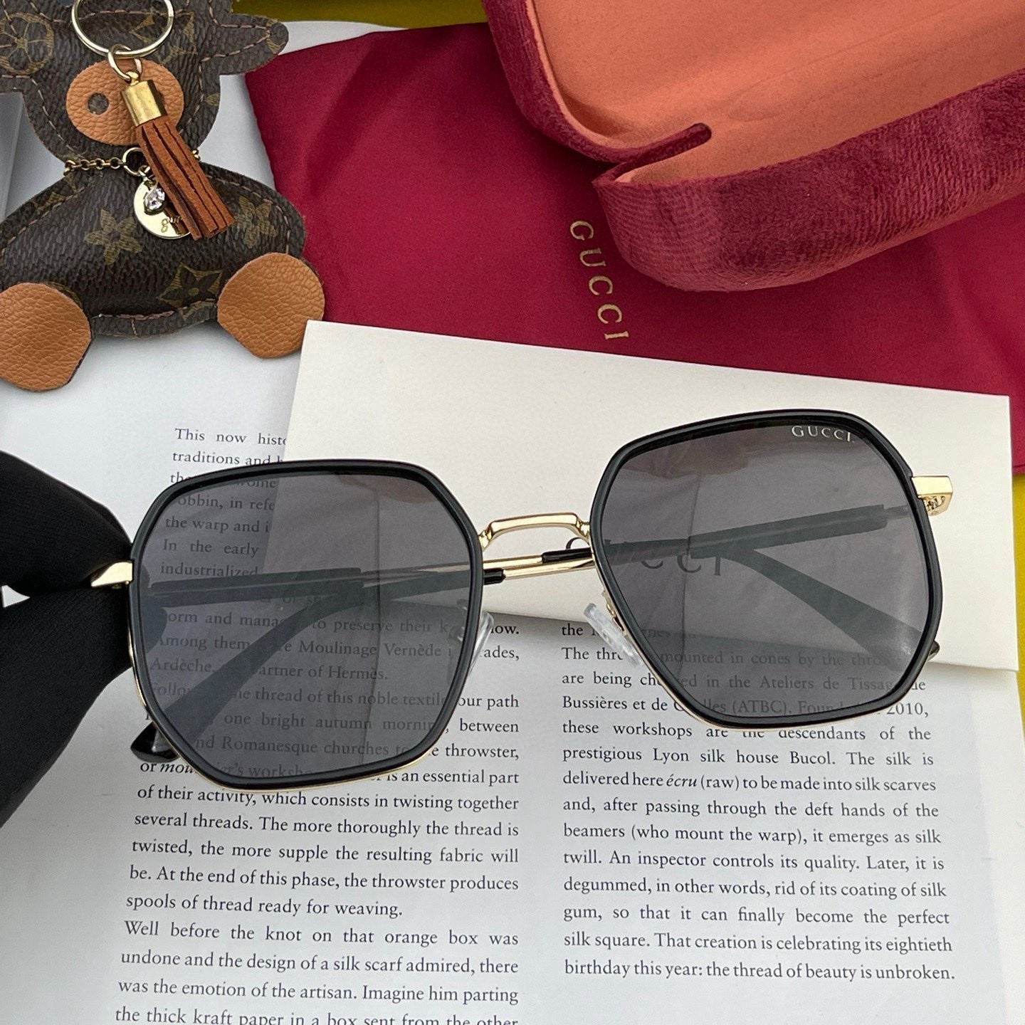 GUCCI SQUARE FRAME SUNGLASSES G364 IN METAL