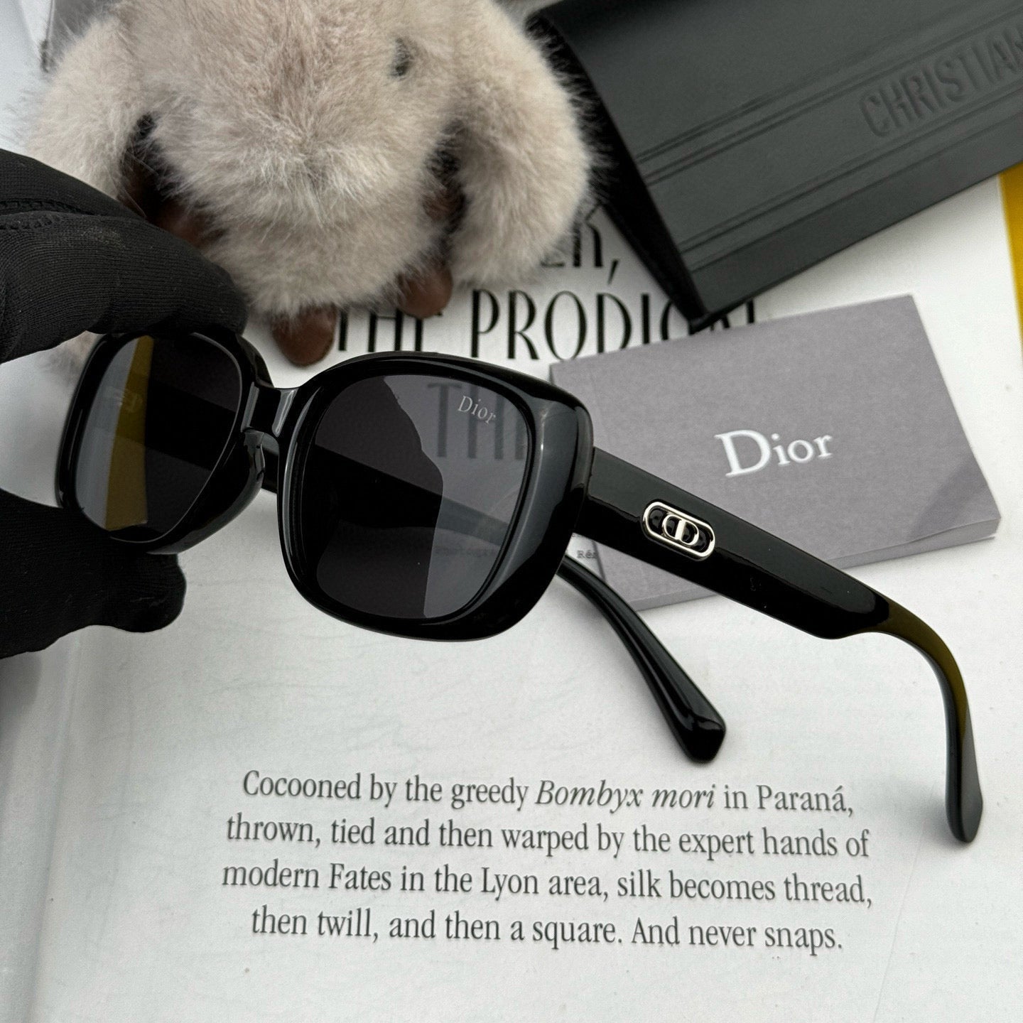 DIOR MONTAIGNE SUNGLASSES D8106 IN ACETATE