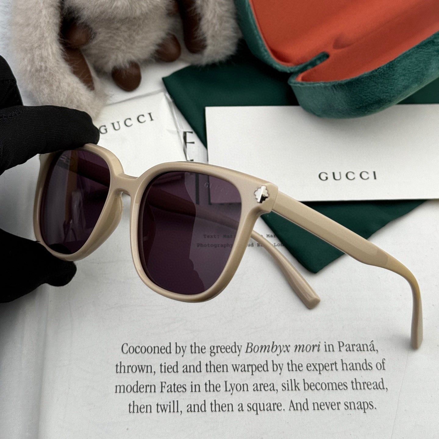 GUCCI SQUARE FRAME SUNGLASSES G87722 IN ACETATE
