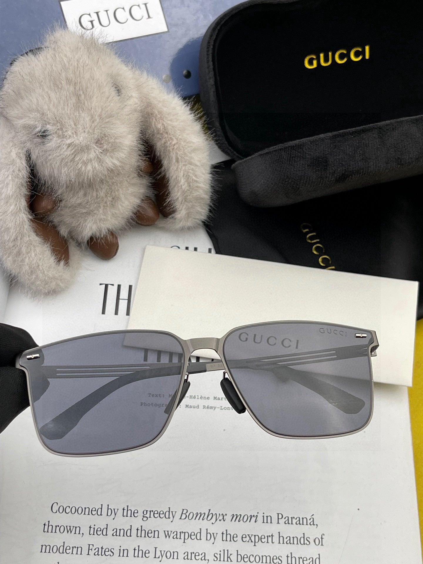 GUCCI BUTTERFLY FRAME SUNGLASSES G176 IN METAL