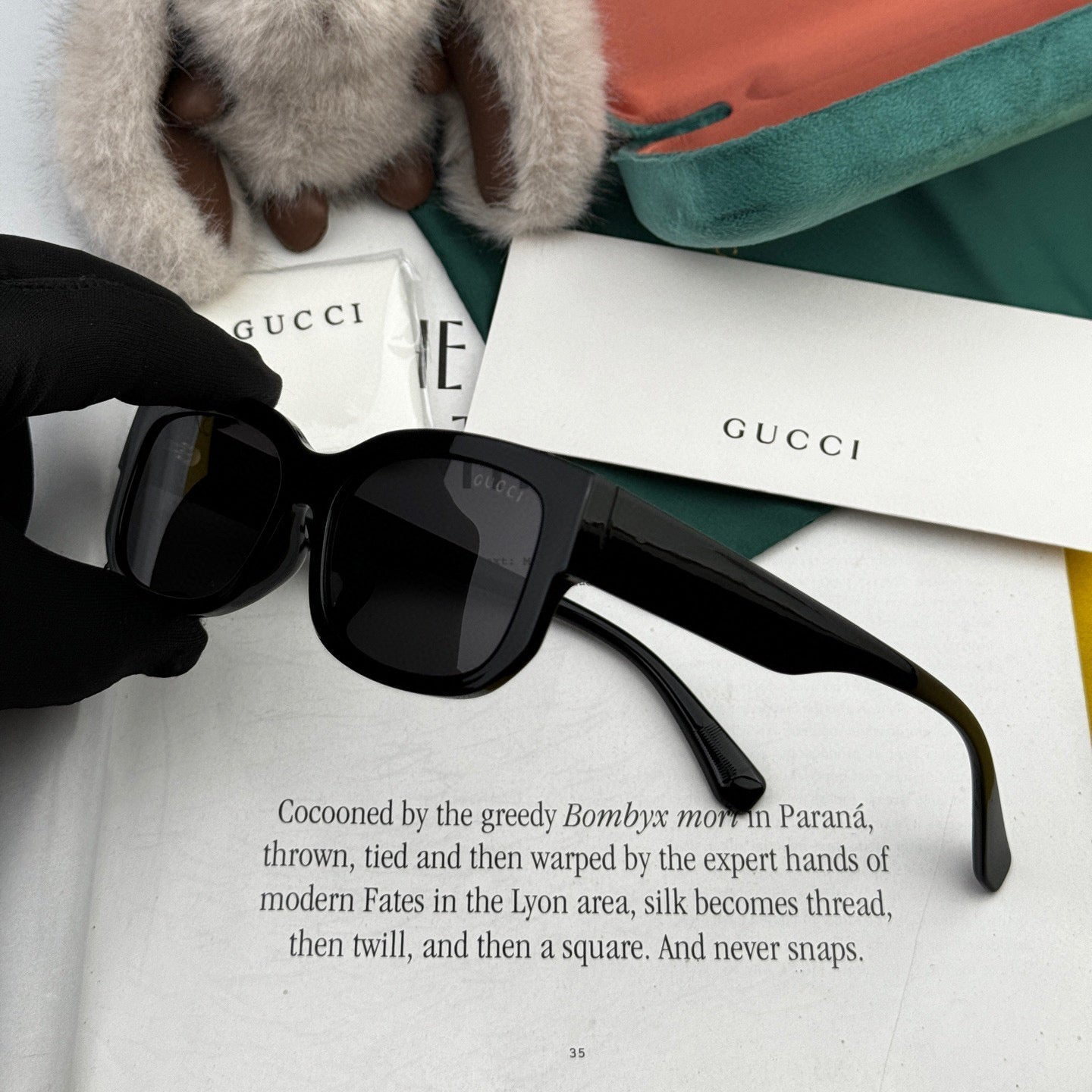 GUCCI RECTANGULAR FRAME SUNGLASSES G0110 IN ACETATE