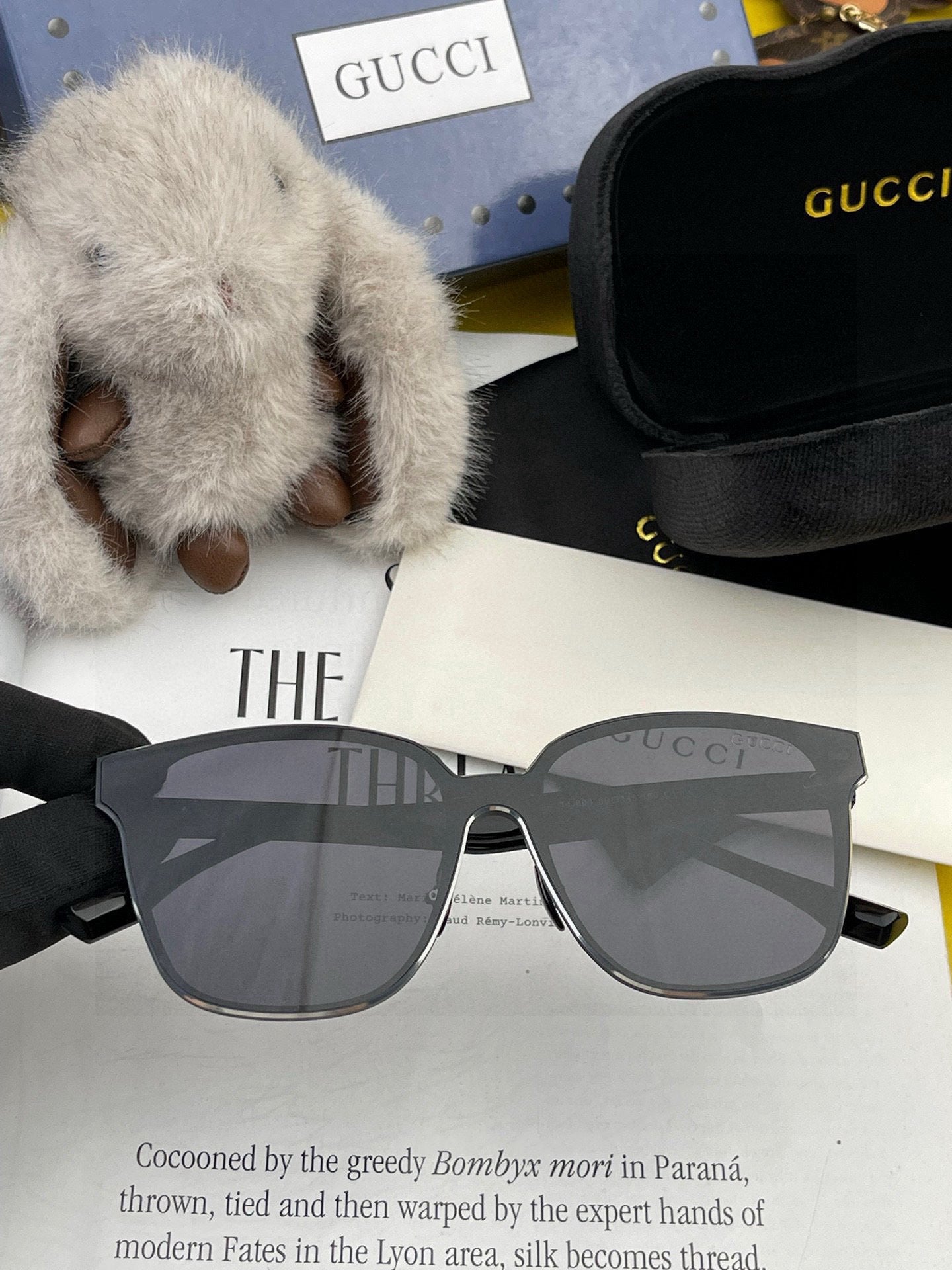 GUCCI RECTANGULAR FRAME METAL SUNGLASSES G380 IN ACETATE