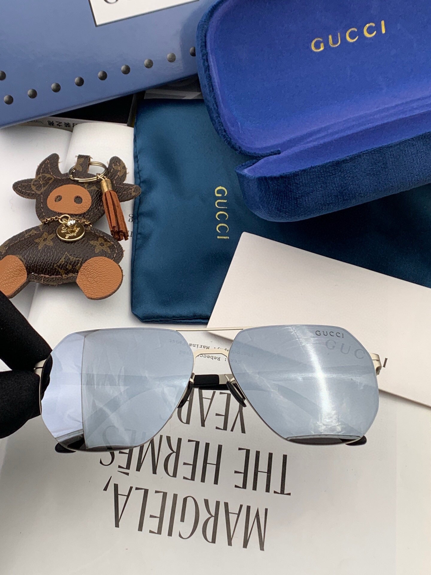 GUCCI NAVIGATOR FRAME SUNGLASSES G7730 IN METAL
