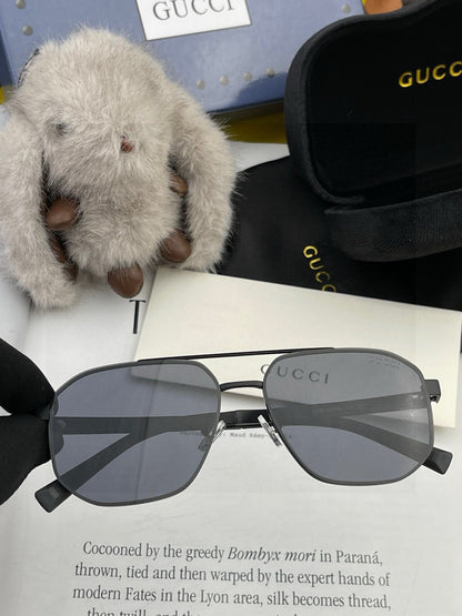 GUCCI NAVIGATOR FRAME SUNGLASSES 0228 IN METAL