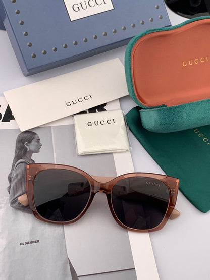GUCCI BUTTERFLY FRAME SUNGLASSES G9317 IN ACETATE