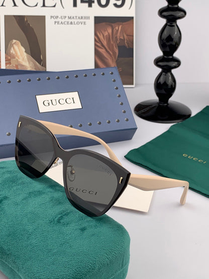 GUCCI CAT EYE FRAME SUNGLASSES G3322 IN ACETATE