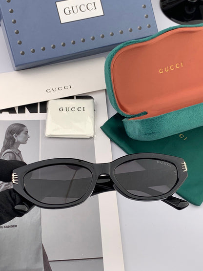 GUCCI OVAL FRAME SUNGLASSES G0111 IN ACETATE