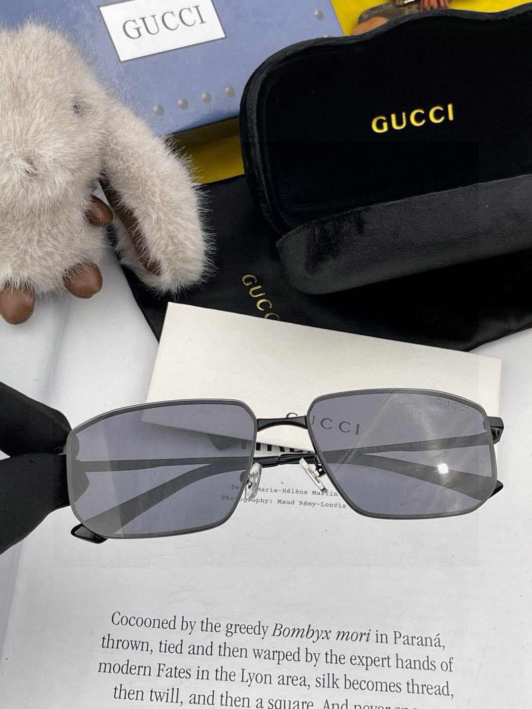 GUCCI RECTANGULAR FRAME SUNGLASSES G5227 IN METAL