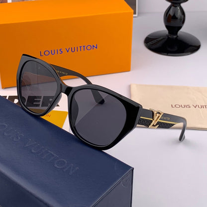 LOUIS VUITTON CAT EYE SUNGLASSES L4550 IN ACETATE