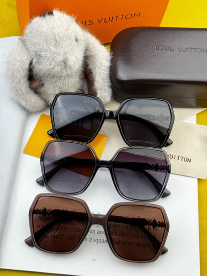 LOUIS VUITTON SQUARE SUNGLASSES L4612 IN ACETATE
