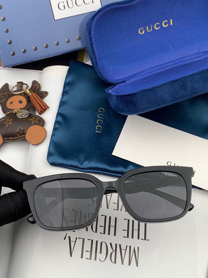 GUCCI RECTANGULAR FRAME SUNGLASSES G6290 IN ACETATE