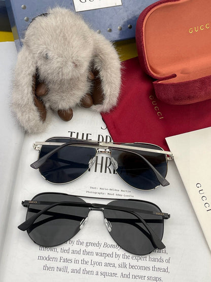 GUCCI AVIATOR FRAME SUNGLASSESG81808 IN METAL