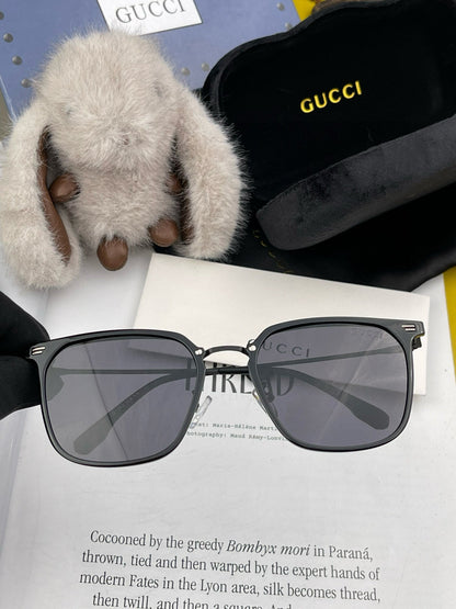 GUCCI SQUARE FRAME SUNGLASSES G81937 IN ACETATE AND METAL