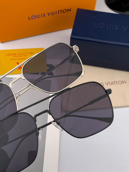 LOUIS VUITTON CAT EYE SUNGLASSES L1805 IN METAL GREY LENSES
