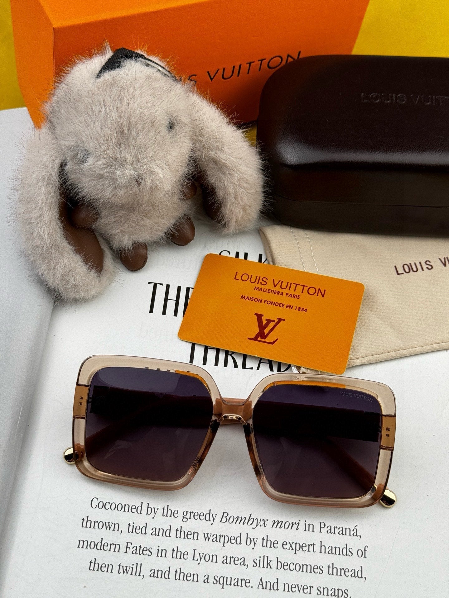 LOUIS VUITTON LARGE SQUARE SUNGLASSES L6250 IN ACETATE