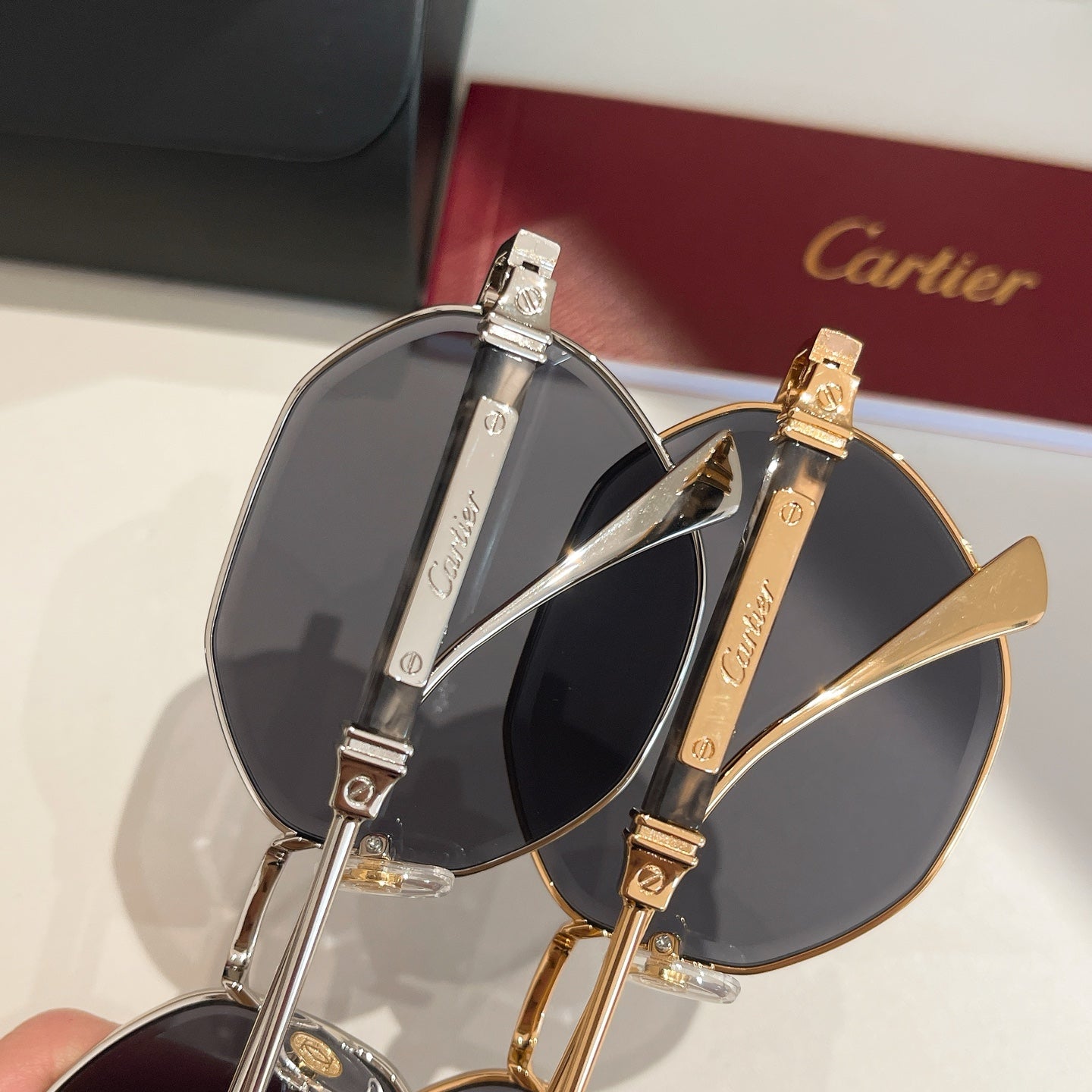 CARTIER PREMIÈRE GEOMETRIC FRAME SUNGLASSES CT0484S IN METAL