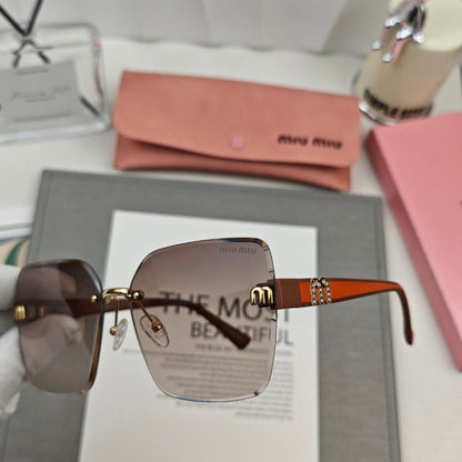 MIU MIU RUNWAY SQUARE SUNGLASSES 55507 IN ACETATE