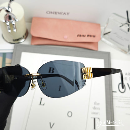 MIU MIU LOGO SUNGLASSES 68076 IN BLACK ACETATE