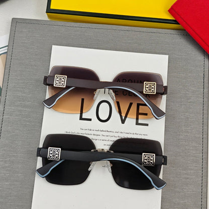 FENDI FIRST CRYSTAL SQUARE FRAME SUNGLASSES 55509 IN ACETATE