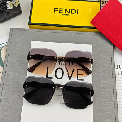 FENDI FIRST CRYSTAL SQUARE FRAME SUNGLASSES 55509 IN ACETATE