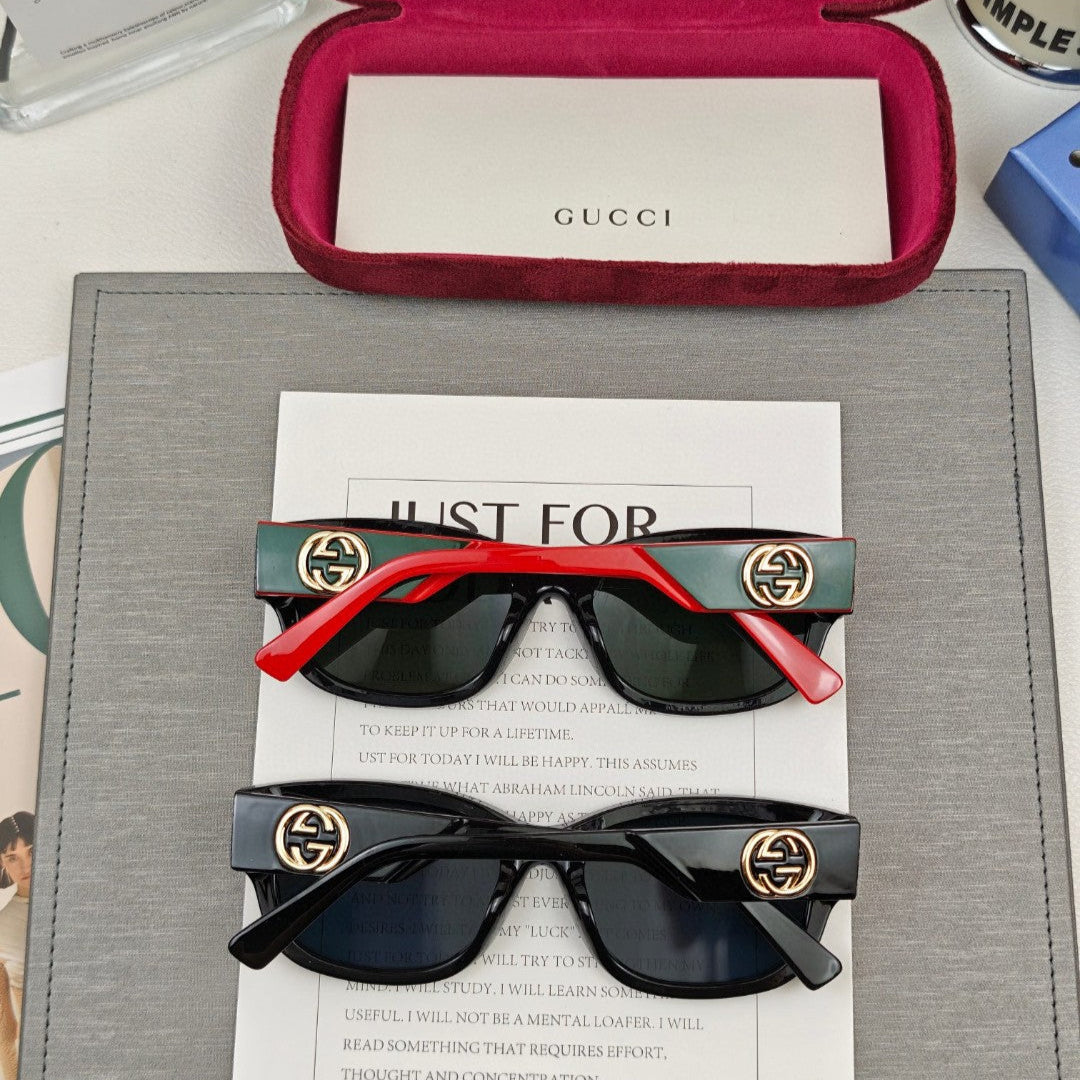 GUCCI EMBOSSED LOGO OVAL FRAME SUNGLASSES 69100 IN ACETATE