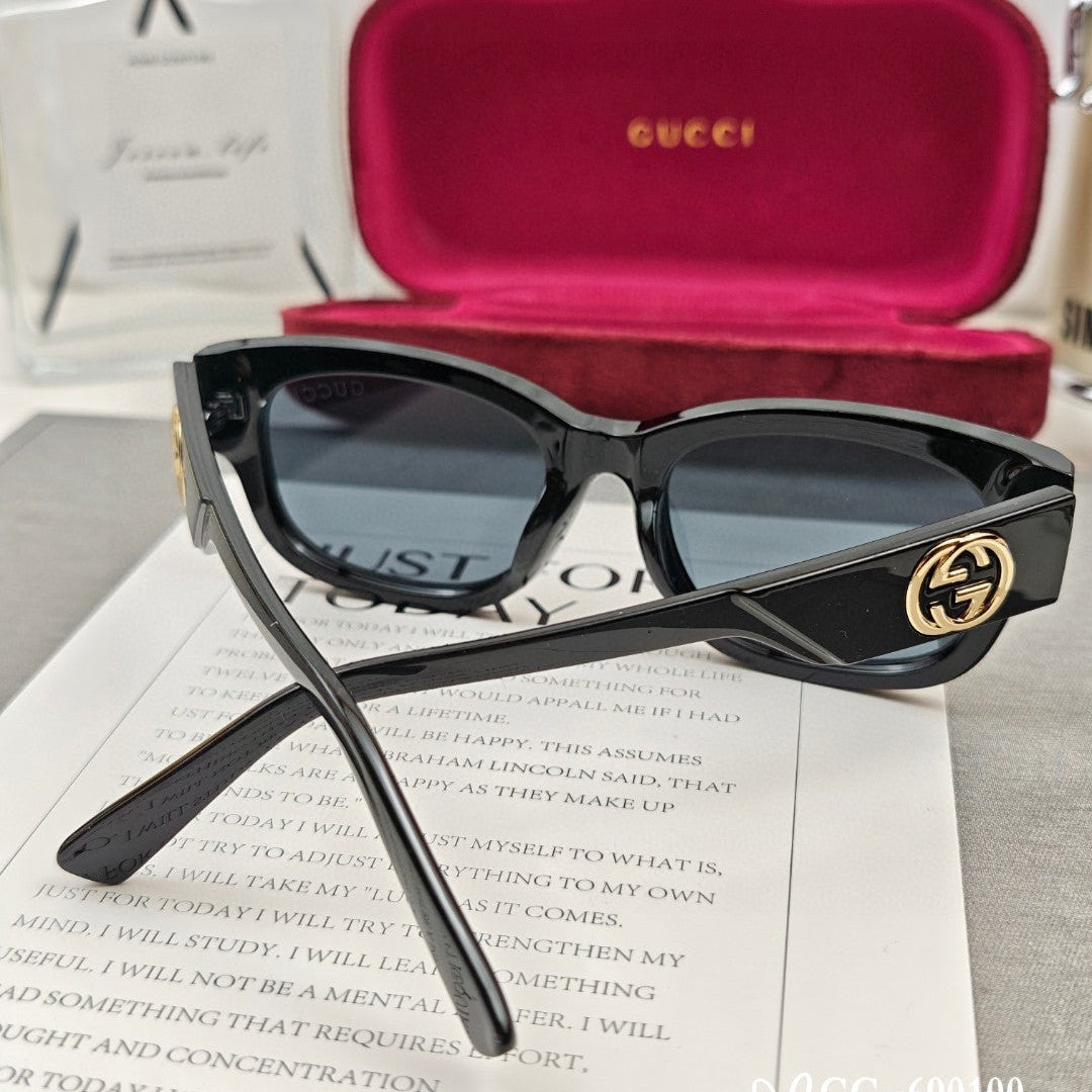 GUCCI EMBOSSED LOGO OVAL FRAME SUNGLASSES 69100 IN ACETATE