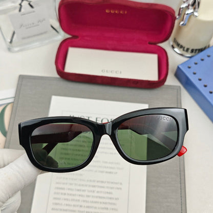 GUCCI EMBOSSED LOGO OVAL FRAME SUNGLASSES 69100 IN ACETATE
