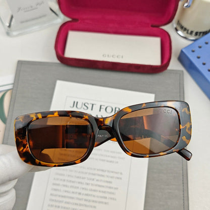 GUCCI RECTANGULAR FRAME SUNGLASSES 58006 IN ACETATE