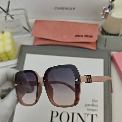 MIU MIU RUNWAY SQUARE SUNGLASSES 53044 IN ACETATE