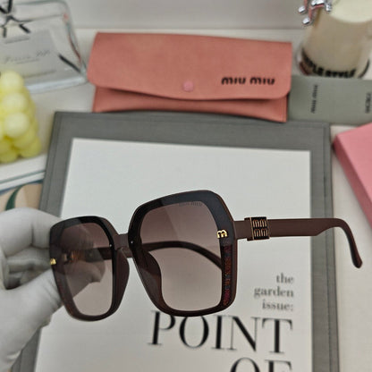 MIU MIU RUNWAY SQUARE SUNGLASSES 53044 IN ACETATE