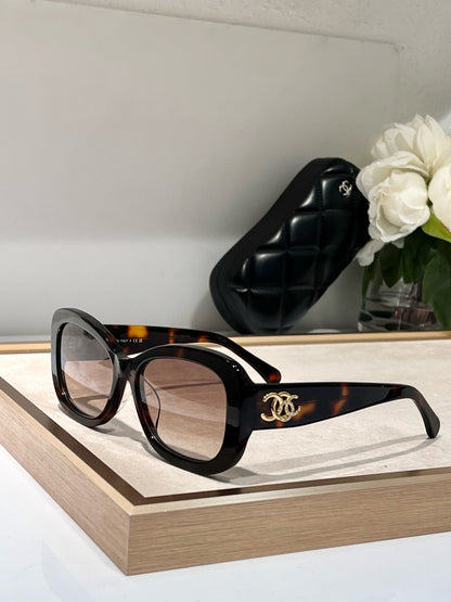 CHANEL SQUARE SUNGLASSES CH5468B IN ACETATE EMBOSSED DIAMOND