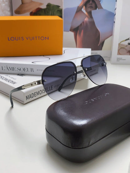 LOUIS VUITTON PILOT SUNGLASSES 582590 IN SILVER METAL GREY SMOKE LENSES
