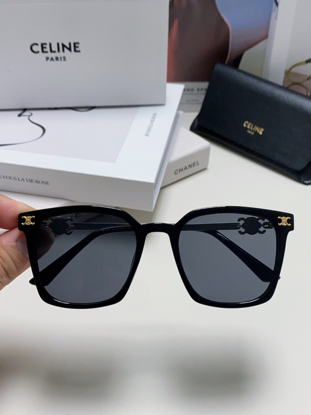 CELINE TRIOMPHE SUNGLASSES 497820 IN GOLD METAL BLACK LENSES
