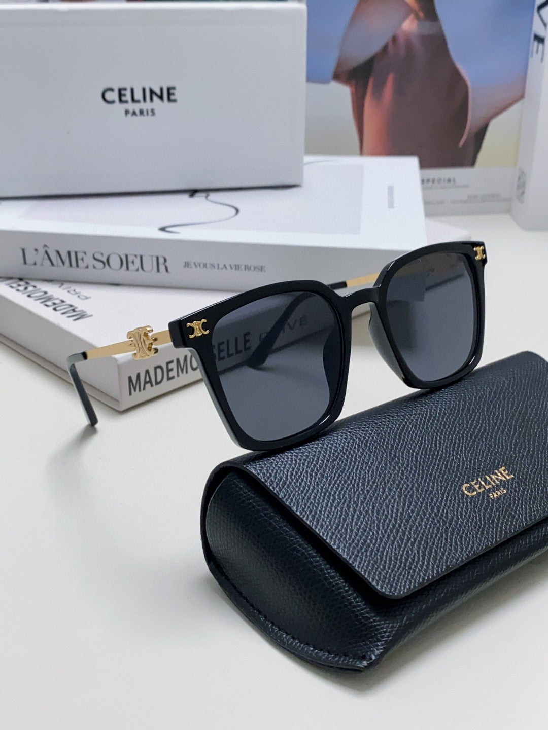 CELINE TRIOMPHE SUNGLASSES 497820 IN GOLD METAL BLACK LENSES