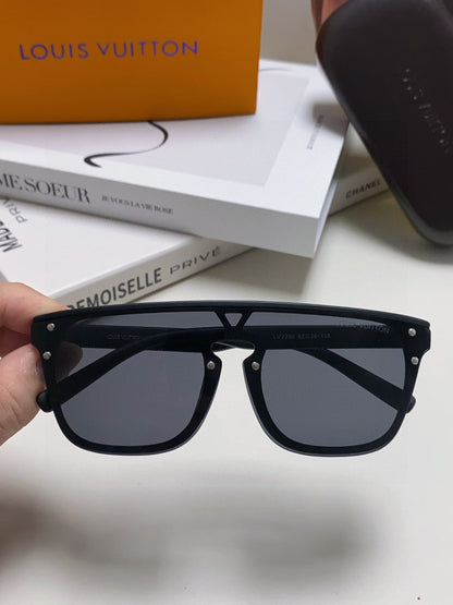 LOUIS VUITTON WAIMEA SUNGLASSES 581360 IN BLACK ACETATE
