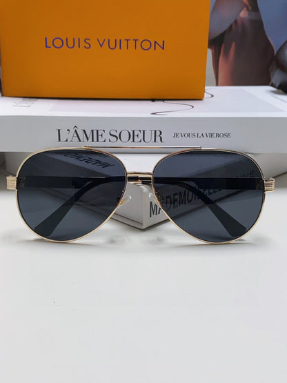 LOUIS VUITTON PILOT SUNGLASSES 581364 IN GOLD METAL BLACK LENSES