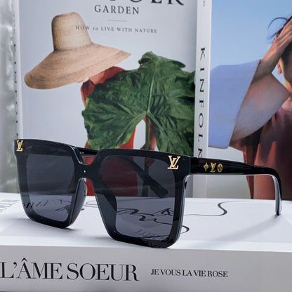 LOUIS VUITTON SQUARE SUNGLASSES 581370 IN BLACK ACETATE