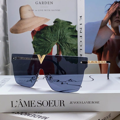 LOUIS VUITTON SQUARE SUNGLASSES 581372 IN GOLD METAL GREY LENSES