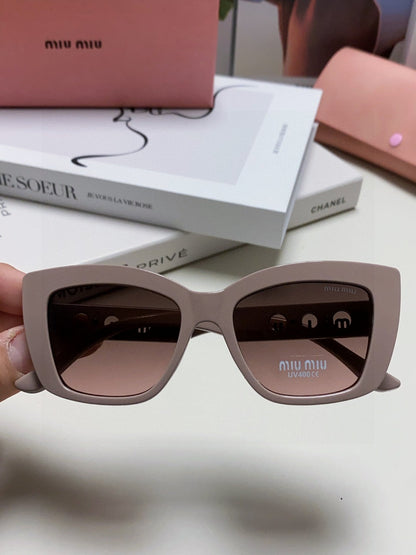 MIU MIU LOGO CAT EYE SUNGLASSES 513003 IN NUDE ACETATE