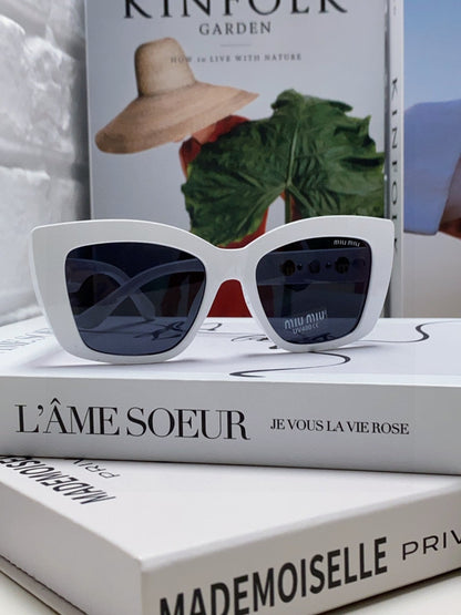 MIU MIU LOGO CAT EYE SUNGLASSES 513004 IN WHITE ACETATE