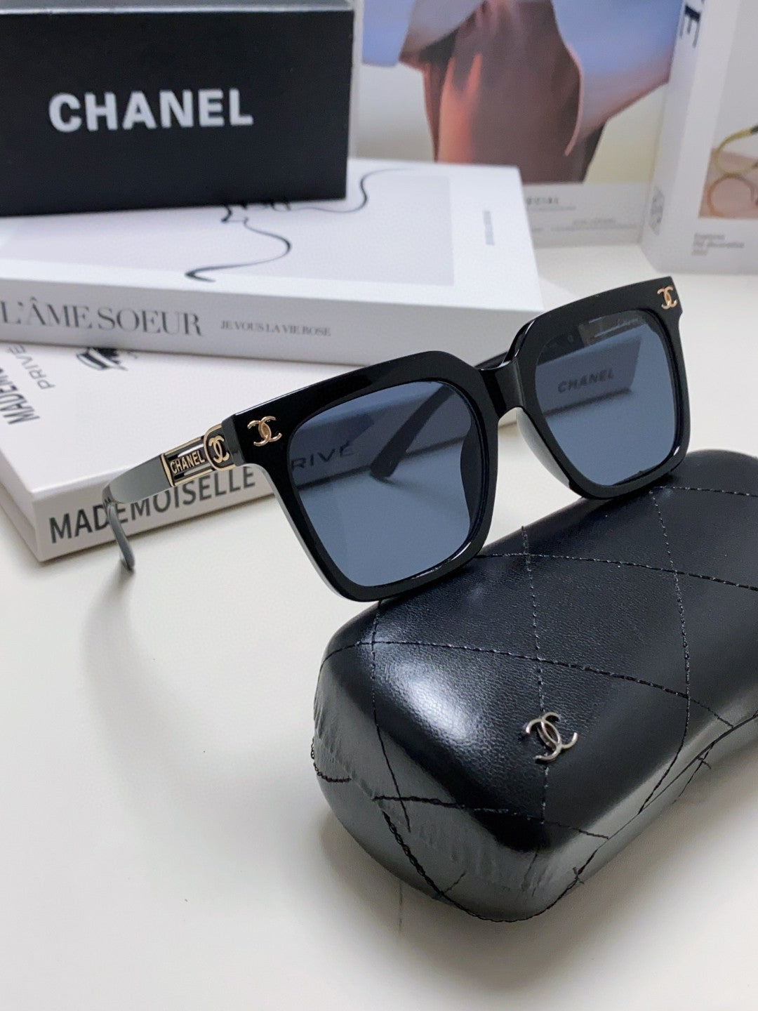 CHANEL SQUARE SUNGLASSES 632880 IN BLACK ACETATE