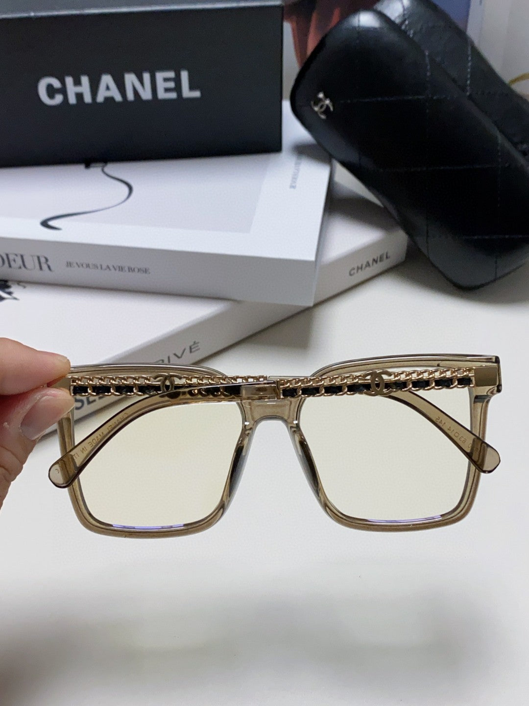 CHANEL SQUARE SUNGLASSES 632881 IN GRAY CLEAR ACETATE