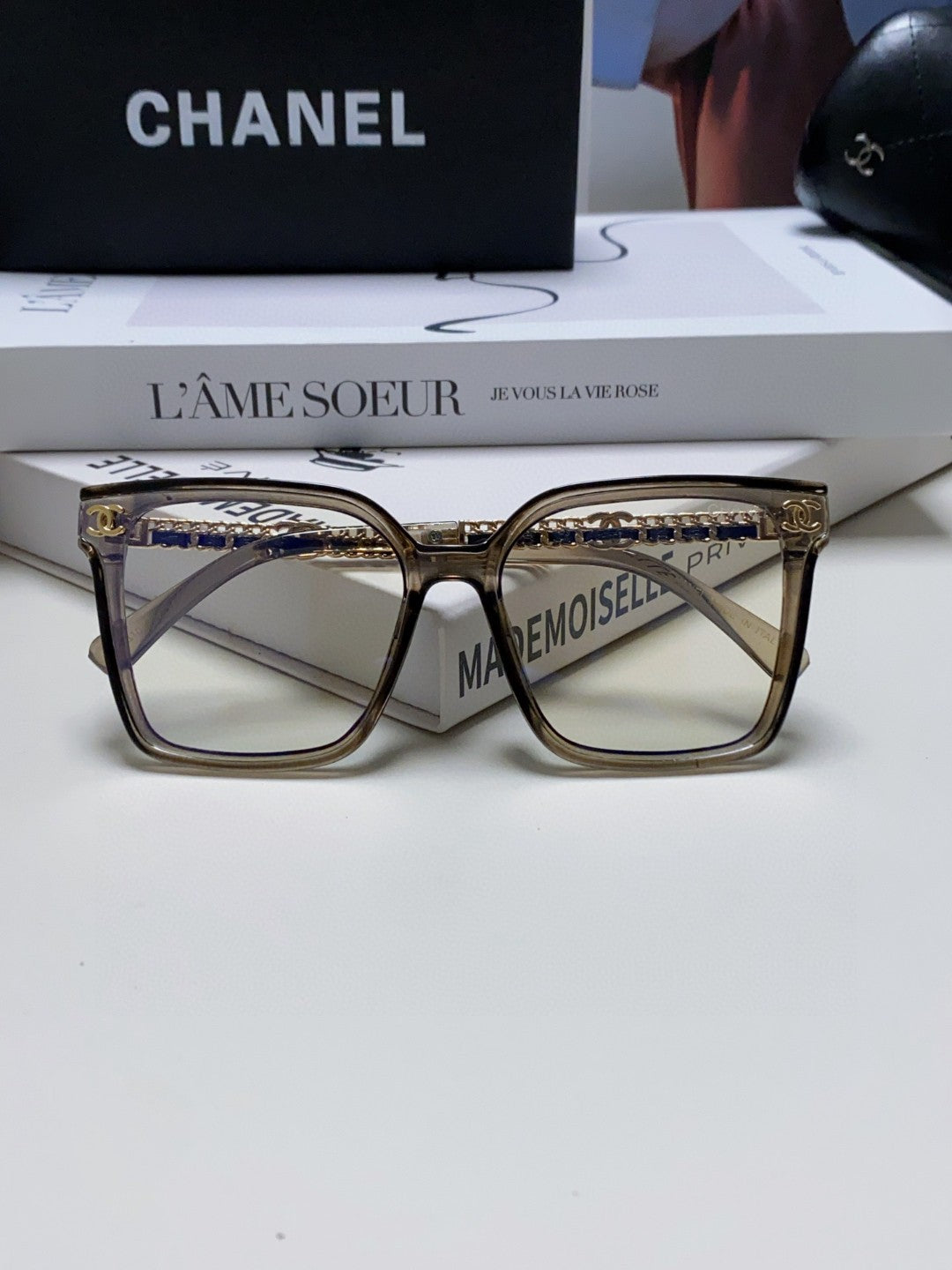 CHANEL SQUARE SUNGLASSES 632881 IN GRAY CLEAR ACETATE