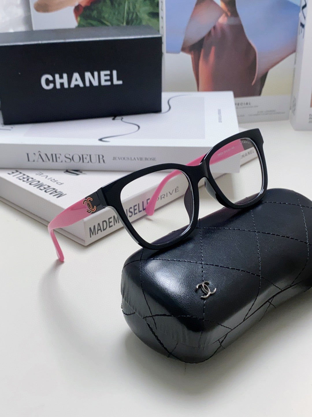 CHANEL SQUARE SUNGLASSES 632888 IN BLACK AND PINK ACETATE