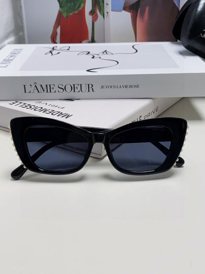CHANEL CAT EYE SUNGLASSES 632701 IN BLACK ACETATE EMBOSSED PEARL